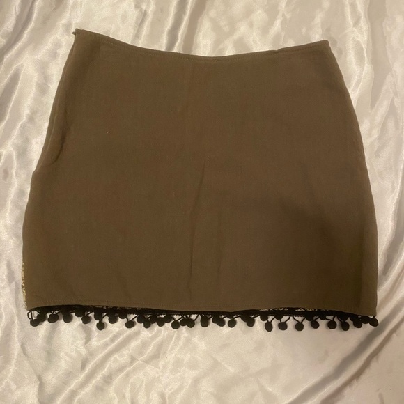 Folk art mini skirt - Picture 3 of 3